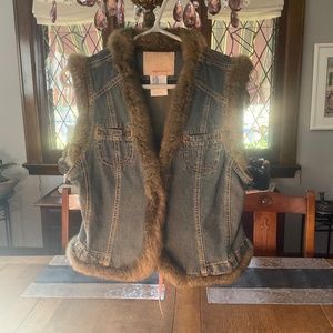 APRIORI Denim Vest with removable faux fur Cdn Size 10